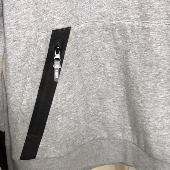 P.E Nation Unisex Hoodie with Kangaroo Pockets with Zips Large - Picture 5 of 12